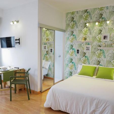 Alemania & Soho By Ele Apartments Малага Екстериор снимка